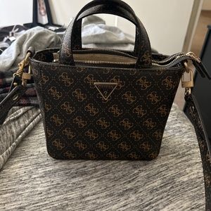 Guess small hand bag
